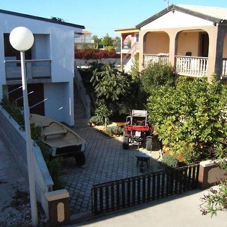 Apartments With A Parking Space Vir - 19547 Εξωτερικό φωτογραφία
