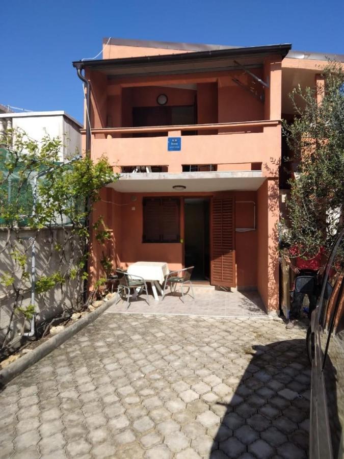 Apartments With A Parking Space Vir - 19547 Εξωτερικό φωτογραφία