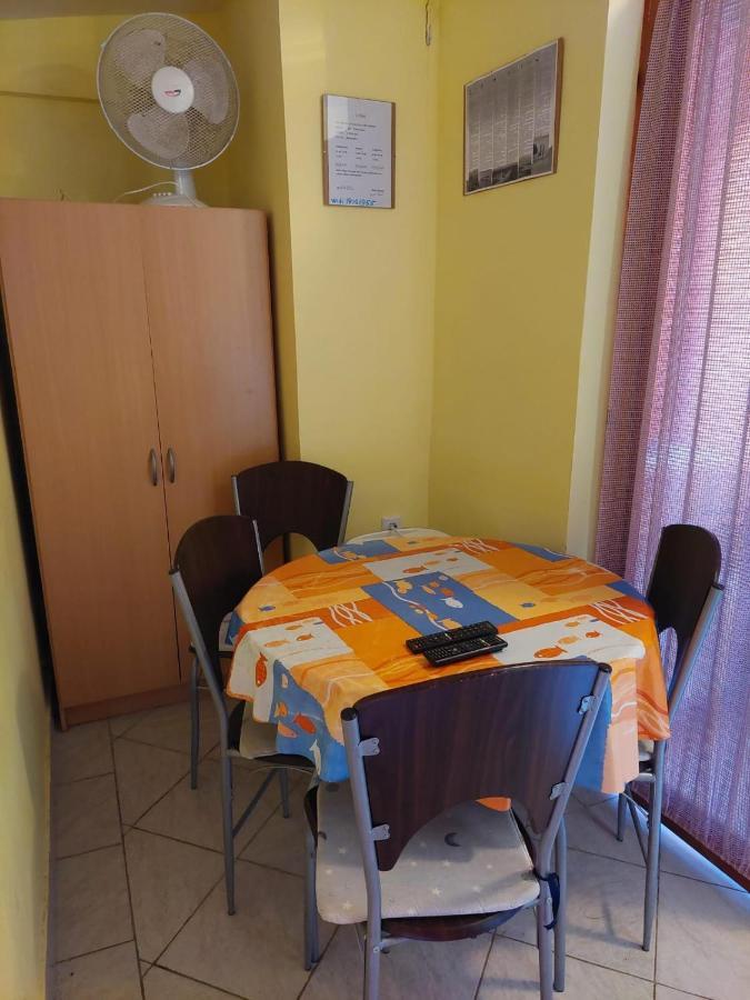 Apartments With A Parking Space Vir - 19547 Εξωτερικό φωτογραφία